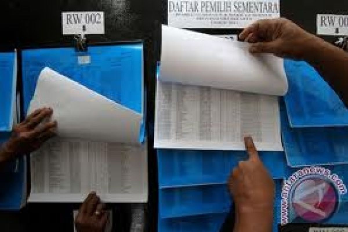 KPU Padang Panjang Mutakhirkan Data Pemilih Gubernur