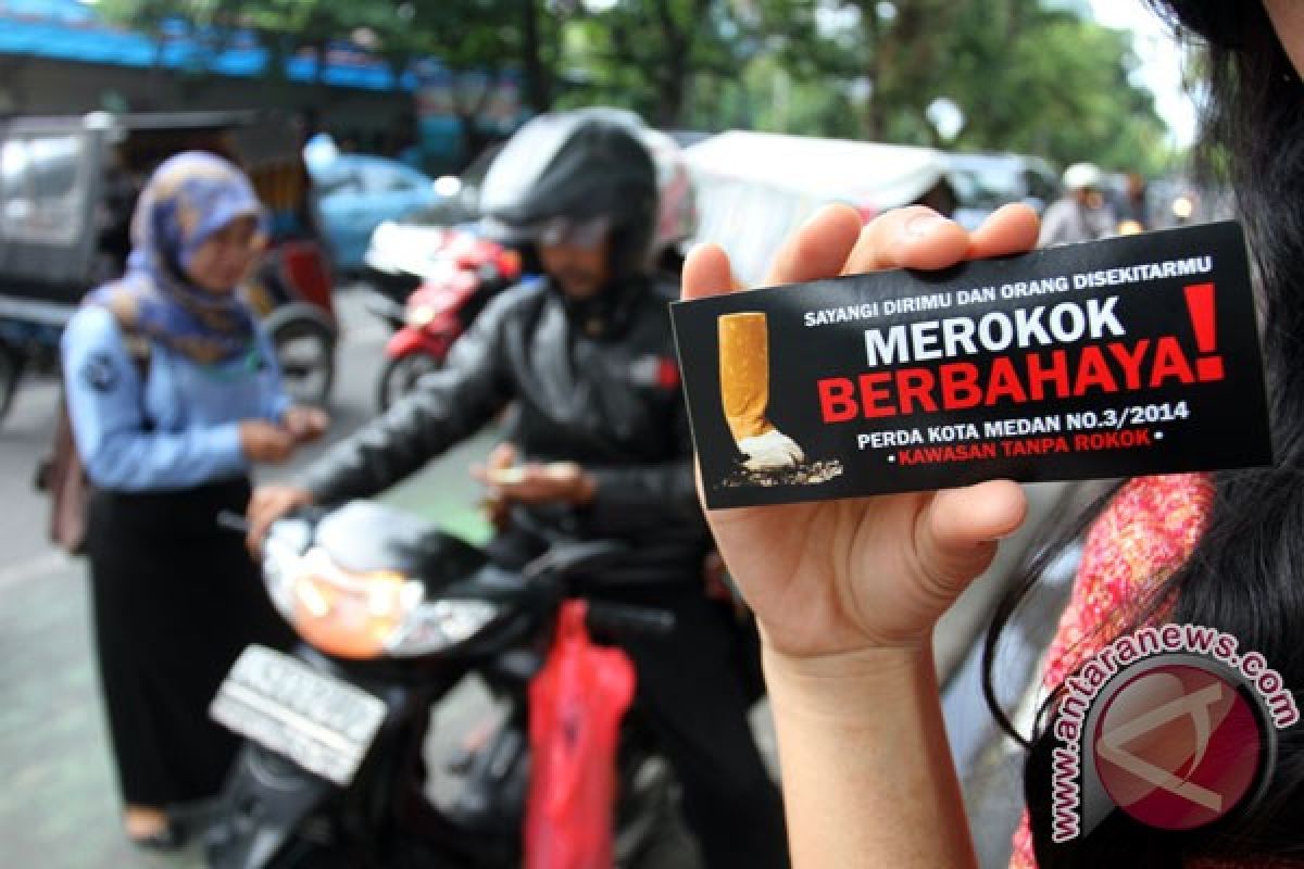 Rokok faktor utama penyakit tak menular