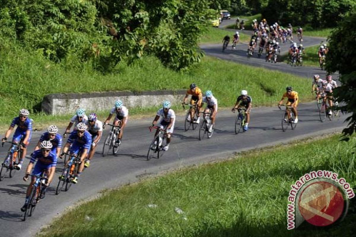 Pebalap dihadapkan tanjakan tertinggi Tour de Singkarak
