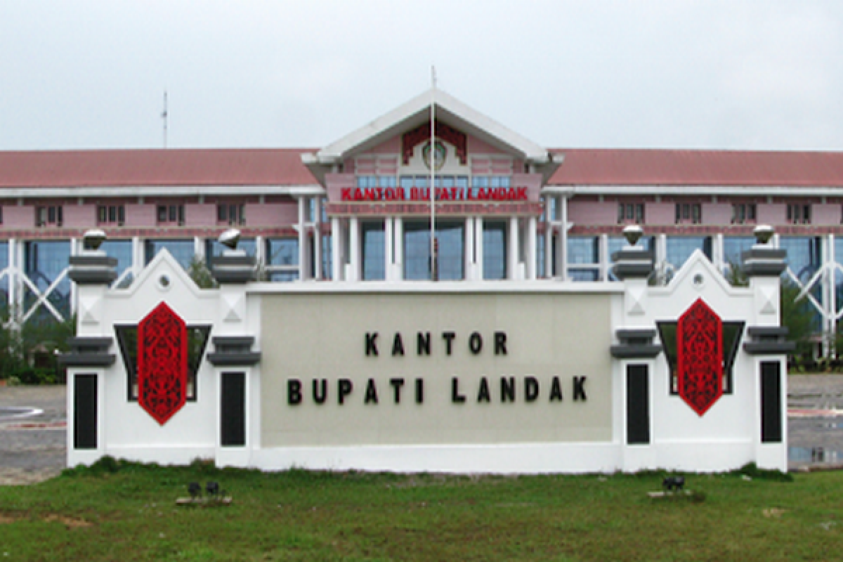 Landak Siapkan 50 Unit Komputer Seleksi CPNS