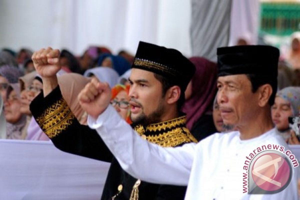 Teuku Wisnu jadi khatib Masjid Lautze