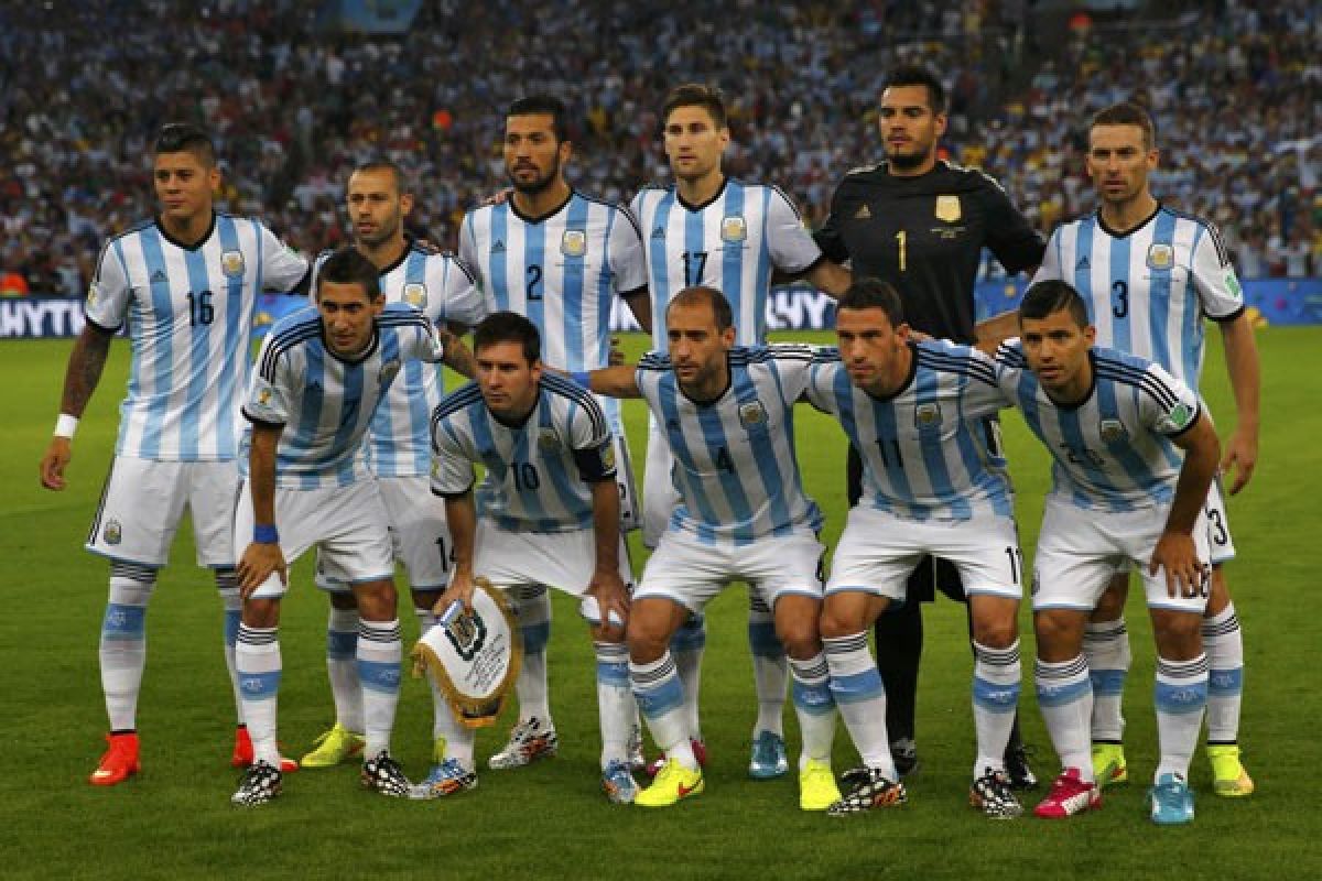 Susunan pemain Argentina vs Cile, Messi dipastikan main