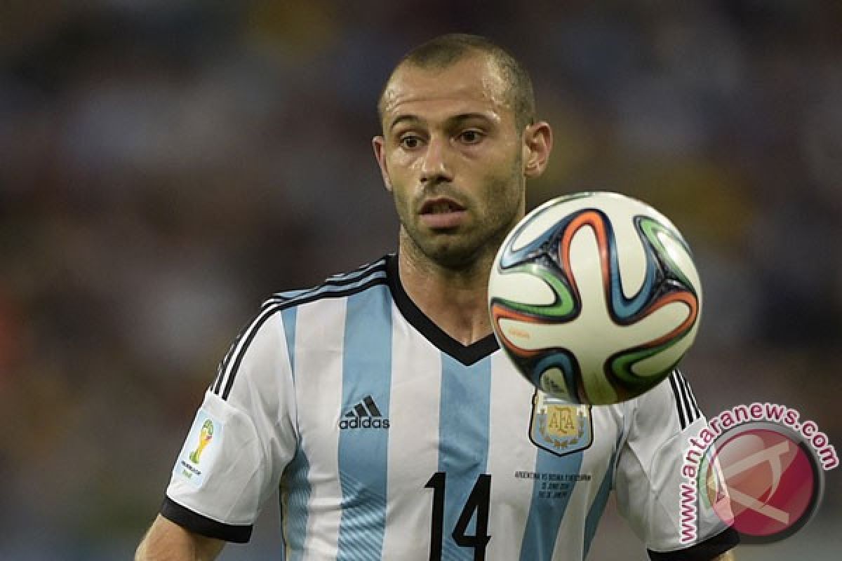 Mascherano dinginkan suasana panas jelang Argentina vs Chile