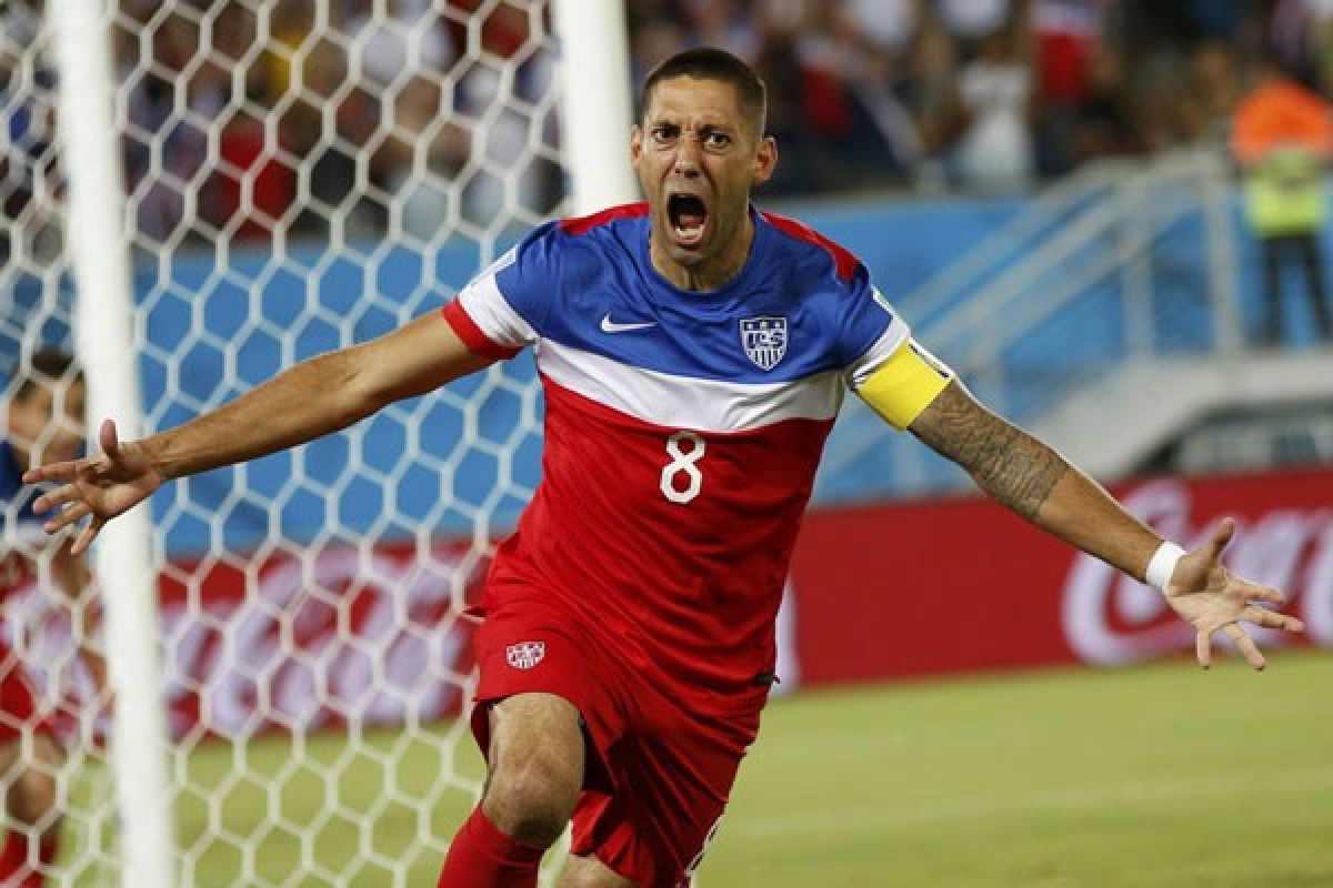 FIFA revisi waktu gol tercepat Clint Dempsey