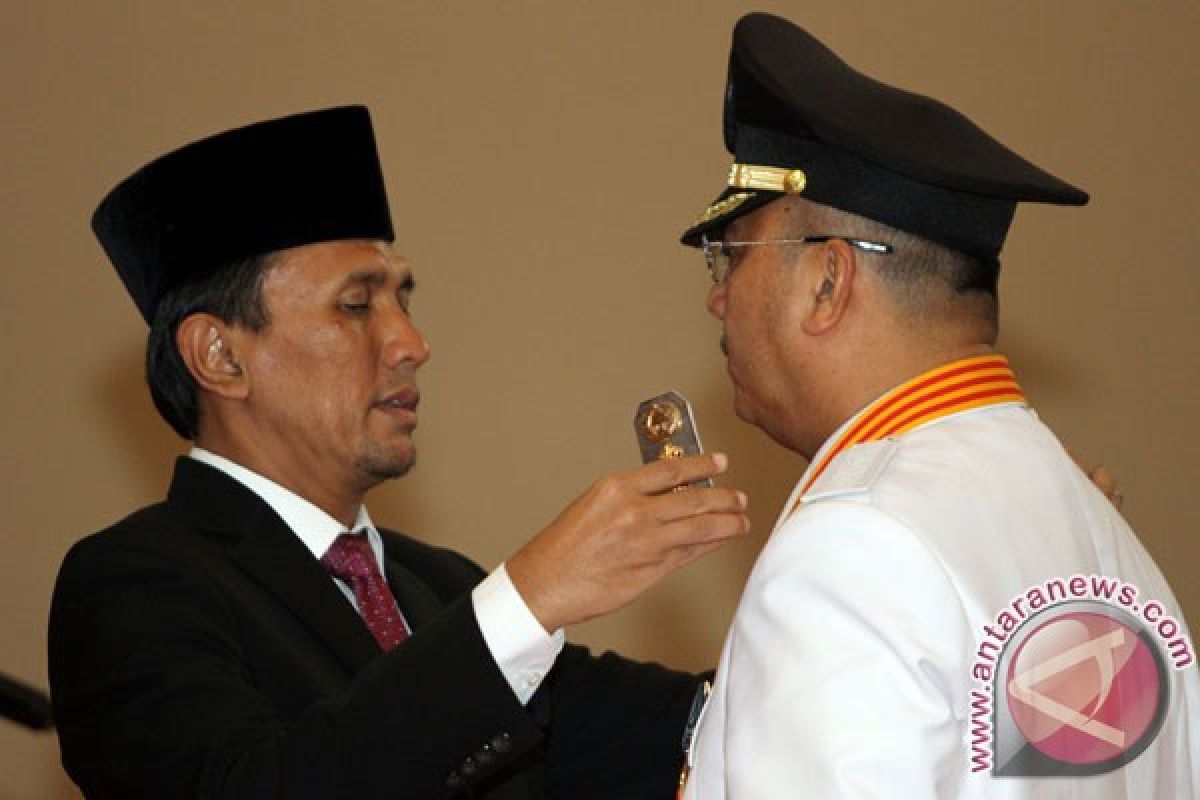 Wali Kota Medan raih Piagam Kepatuhan Standar Pelayanan Publik