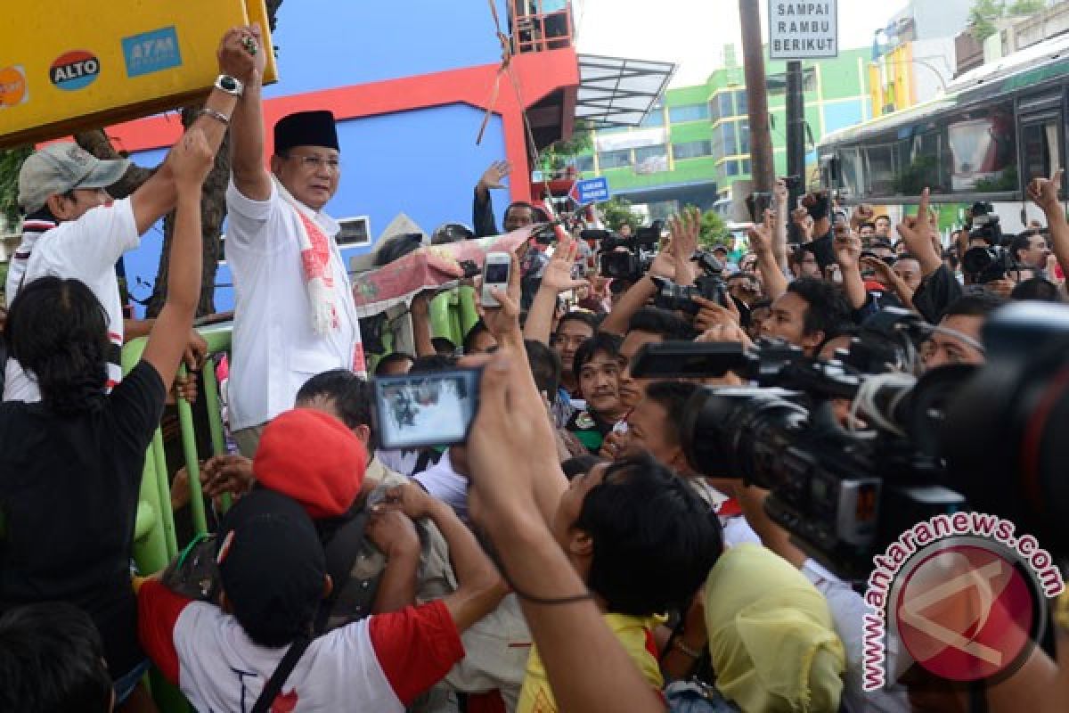 Prabowo akan bentuk tim dari kalangan profesional