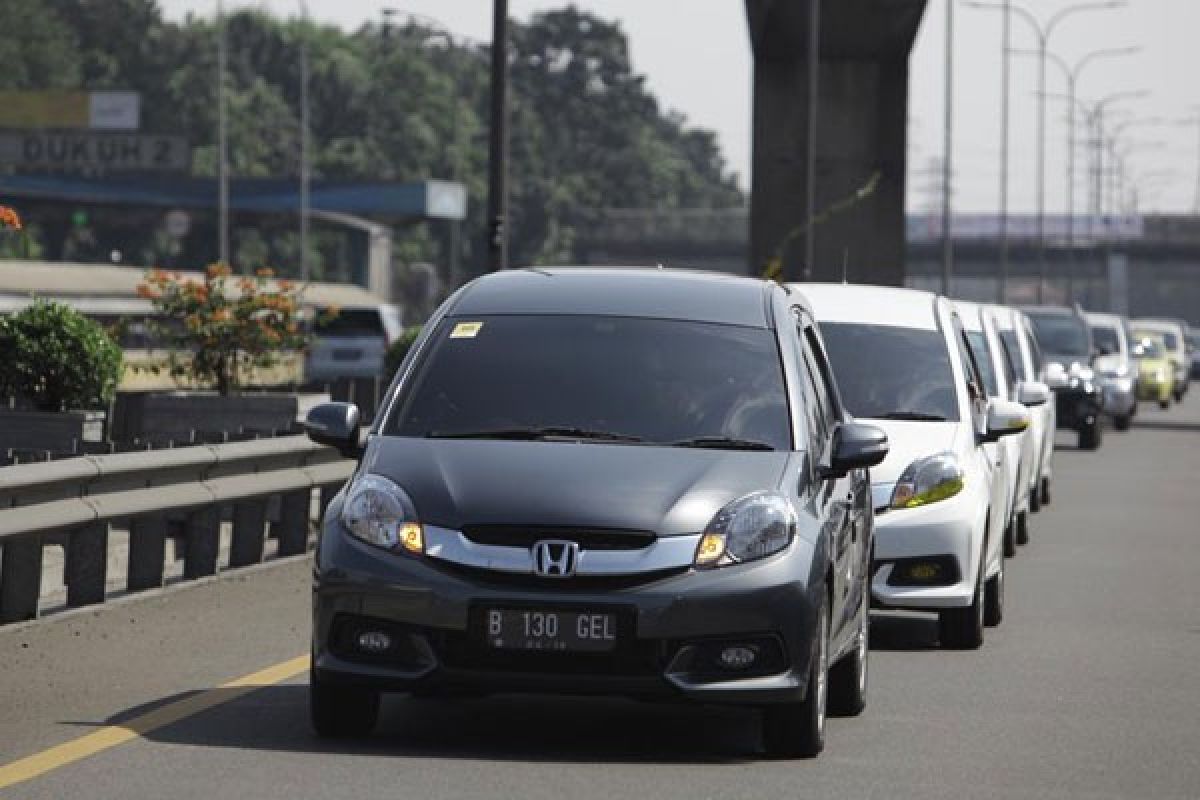 Honda Mobilio gelar tantangan 20km/liter di empat kota