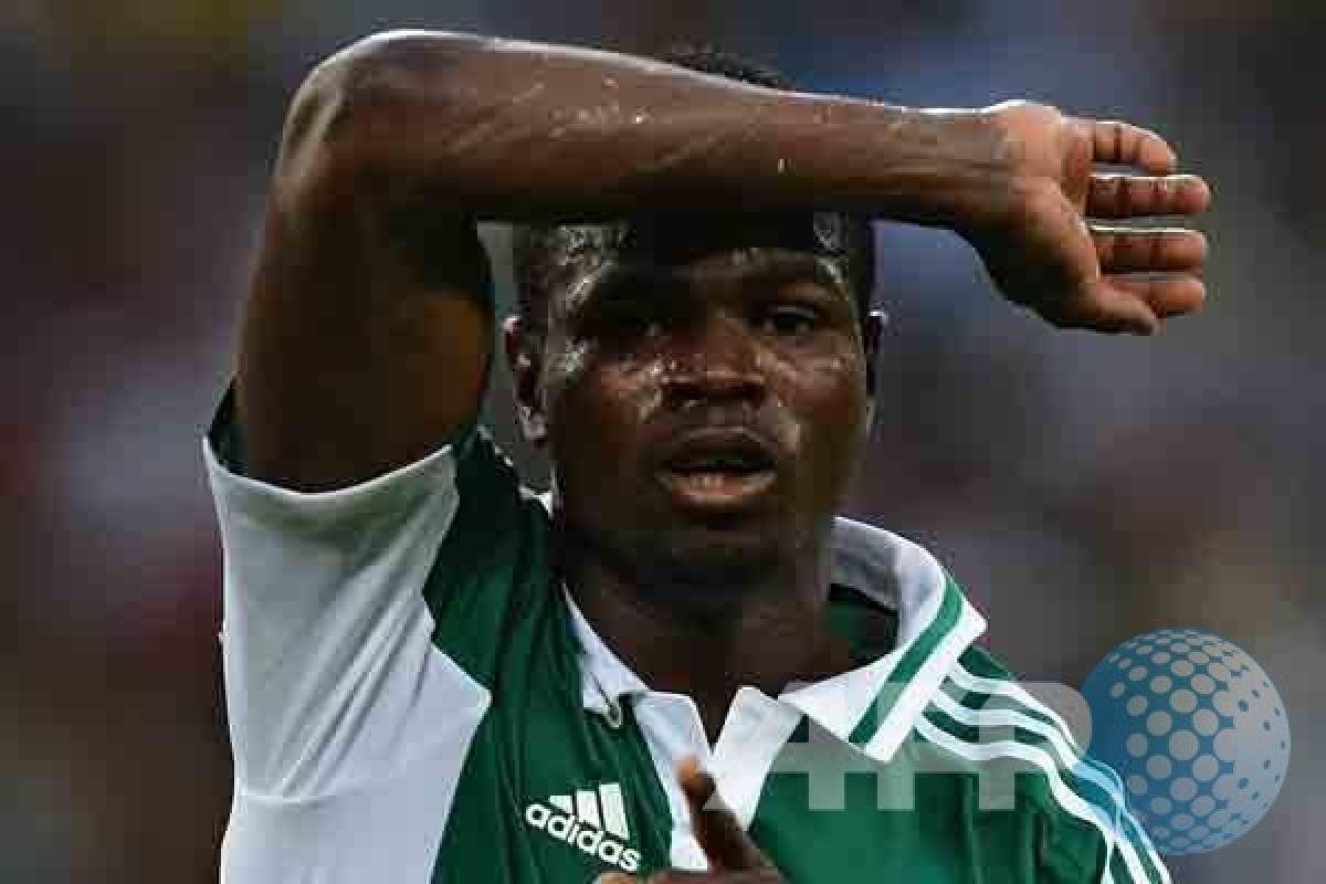 Bek Nigeria Echieljile absen di Piala Dunia