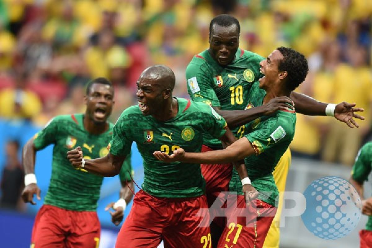 Pesepakbola Kamerun meninggal selagi bertanding