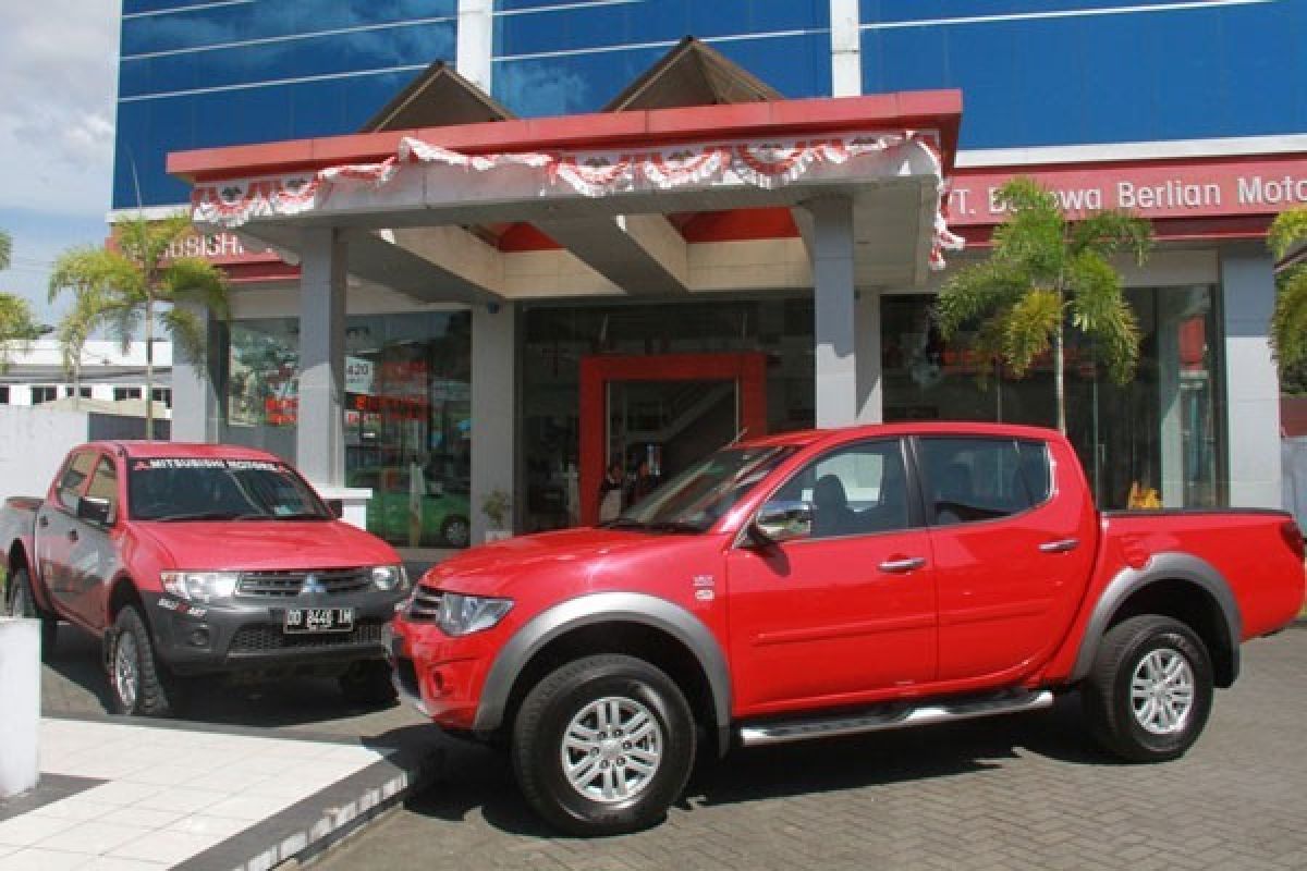 Strada Triton Jadi Pilihan Melintas Medan Berat