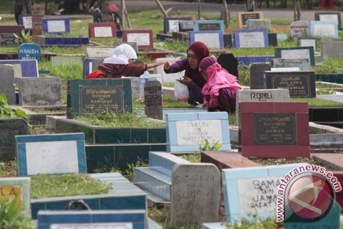 Aktivitas ziarah jelang Lebaran tak seramai jelang Ramadhan