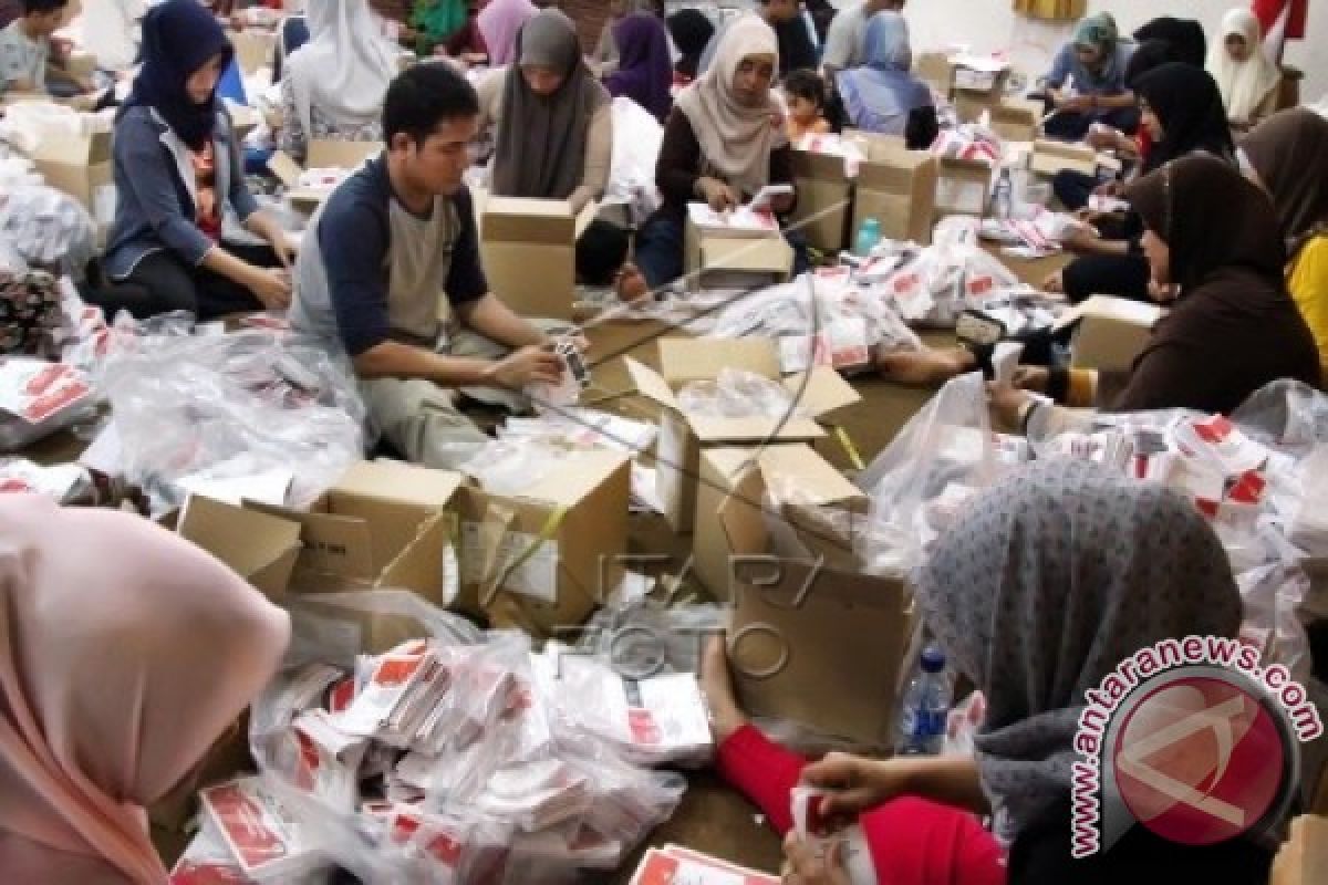 KIP Singkil mulai lipat kertas suara