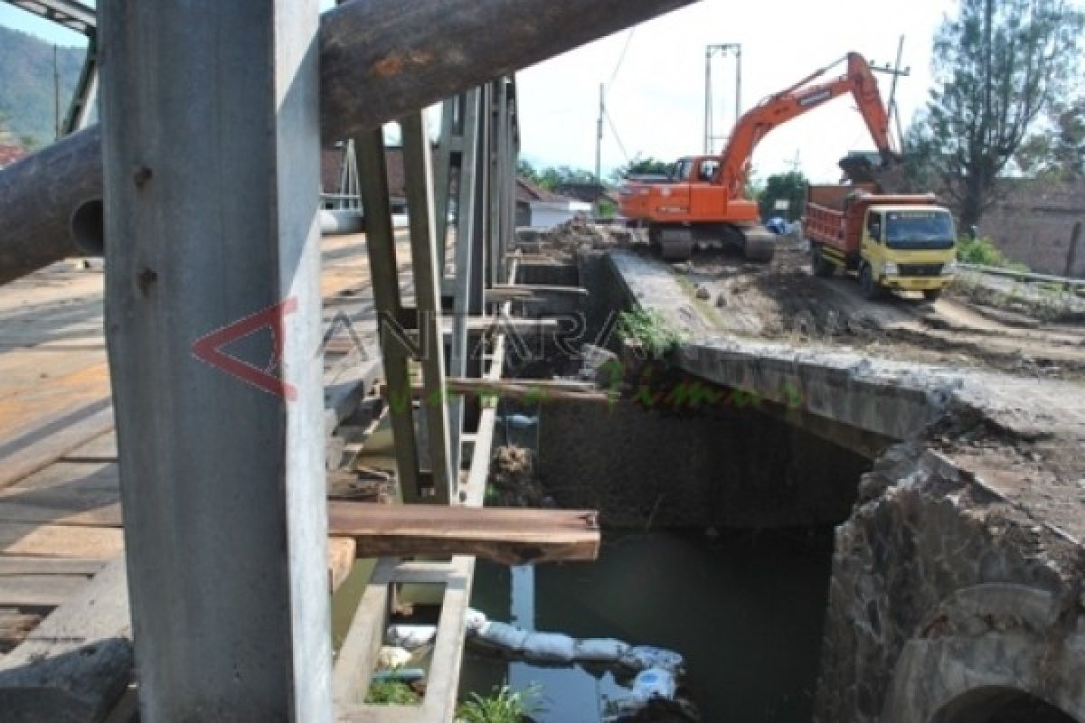  Jembatan Nganjuk-Kediri Resmi Beroperasi 