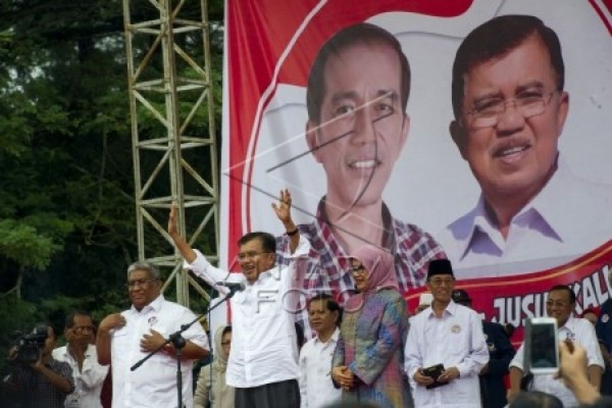  Mantan Gubernur Sultra Minta Warga Pilih Jokowi-JK