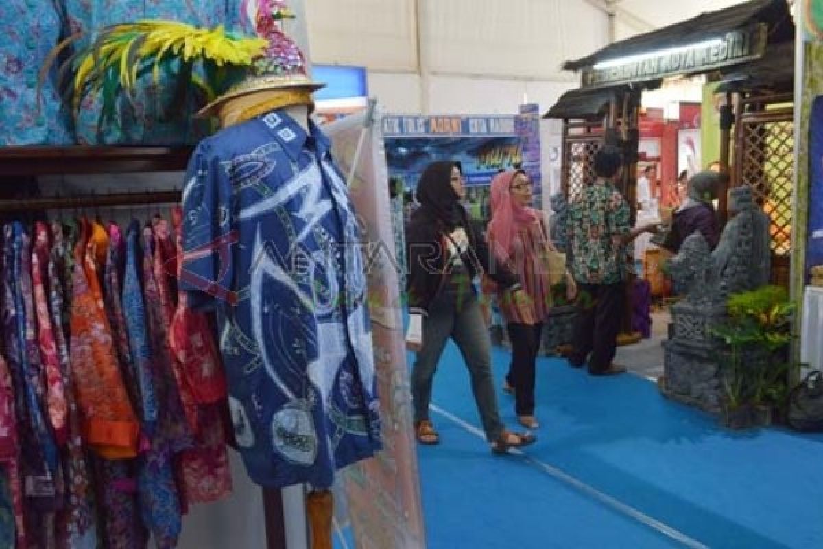 63 UMKM Surabaya Ikuti Bazar 