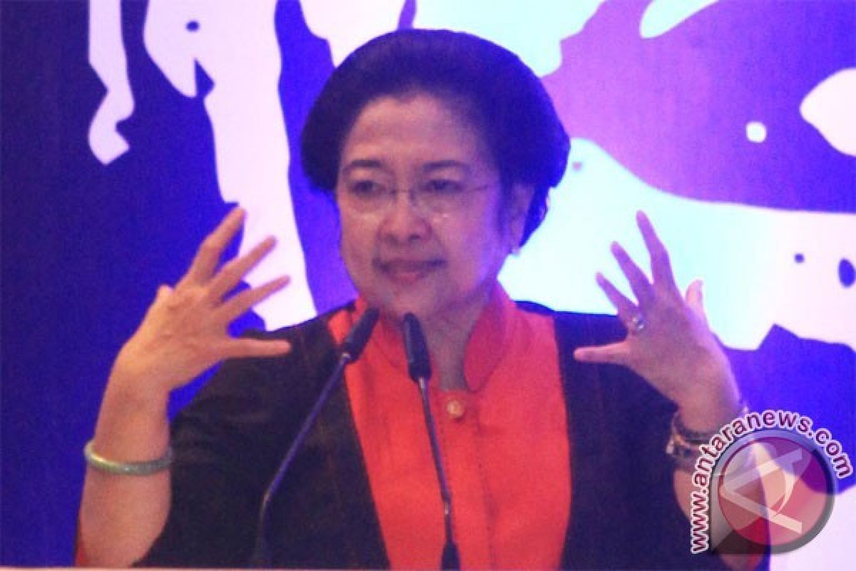 Megawati Minta Masyarakat Kawal Perhitungan Suara