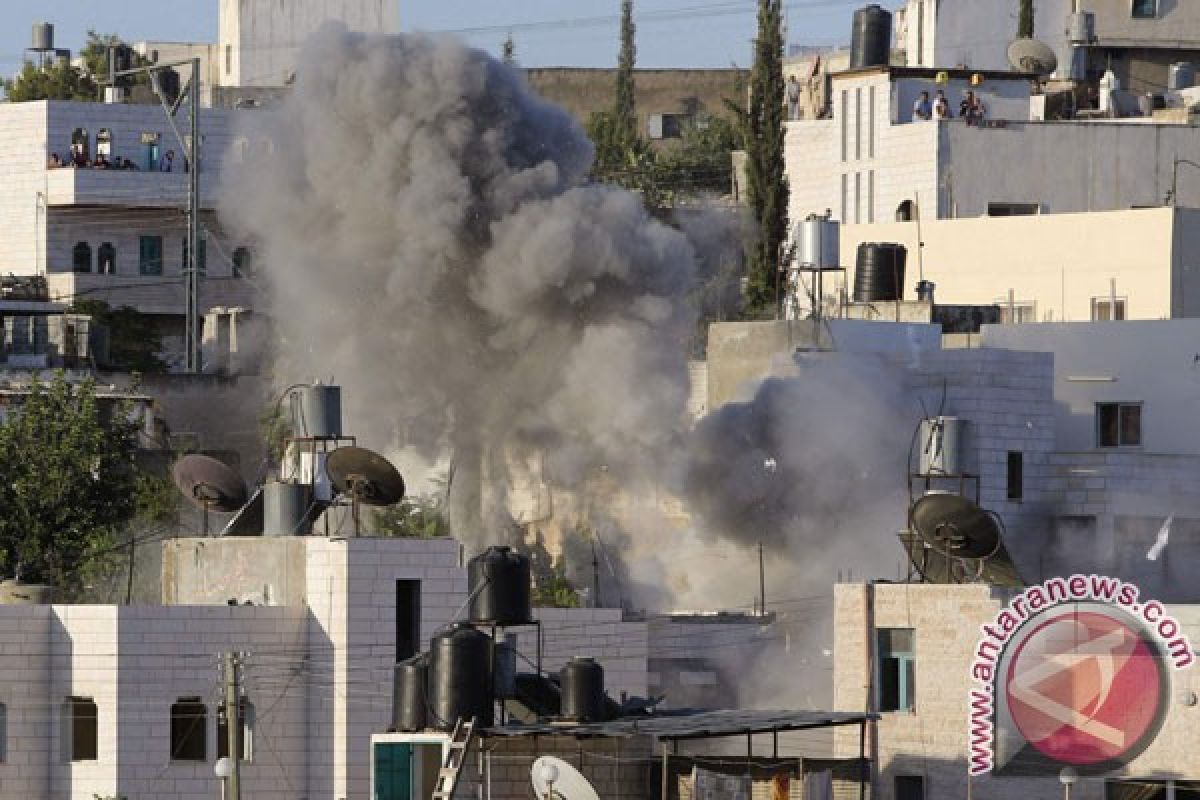Pesawat Israel serang 10 sasaran di Gaza