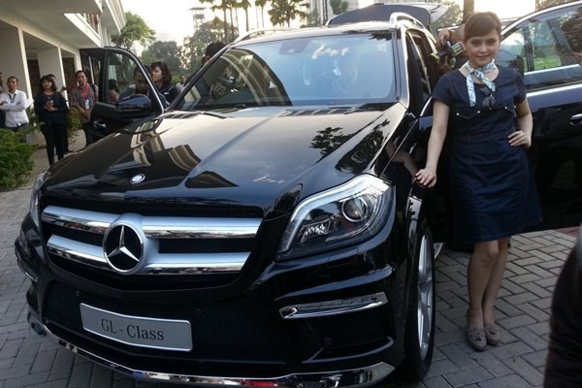 Mercedes Benz yakin rajai pasar SUV premium