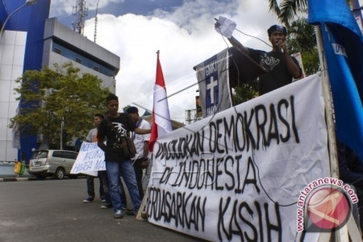 GMKI Ambon Tolak Kampanye Hitam