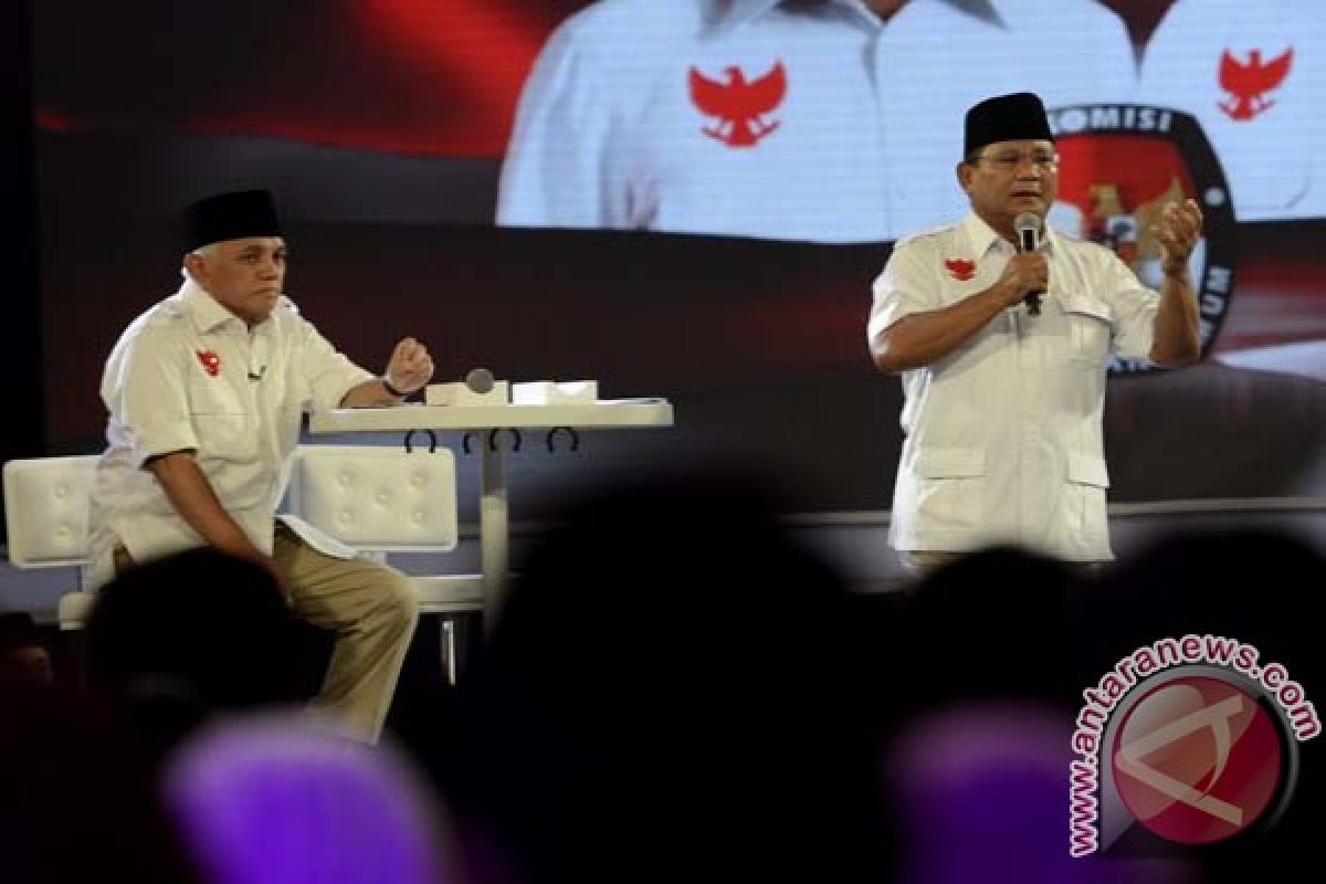 Prabowo: Jusuf Kalla dukung impor beras