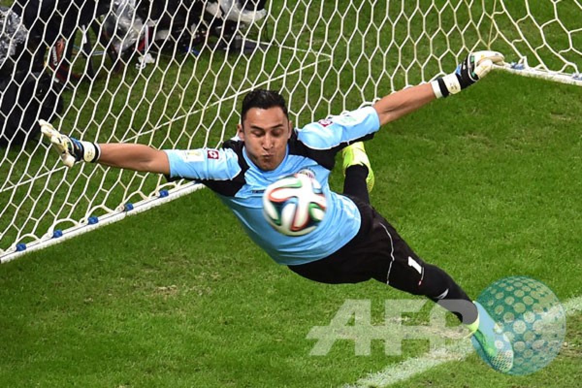 Navas menangis kala batal pindah ke Manchester United