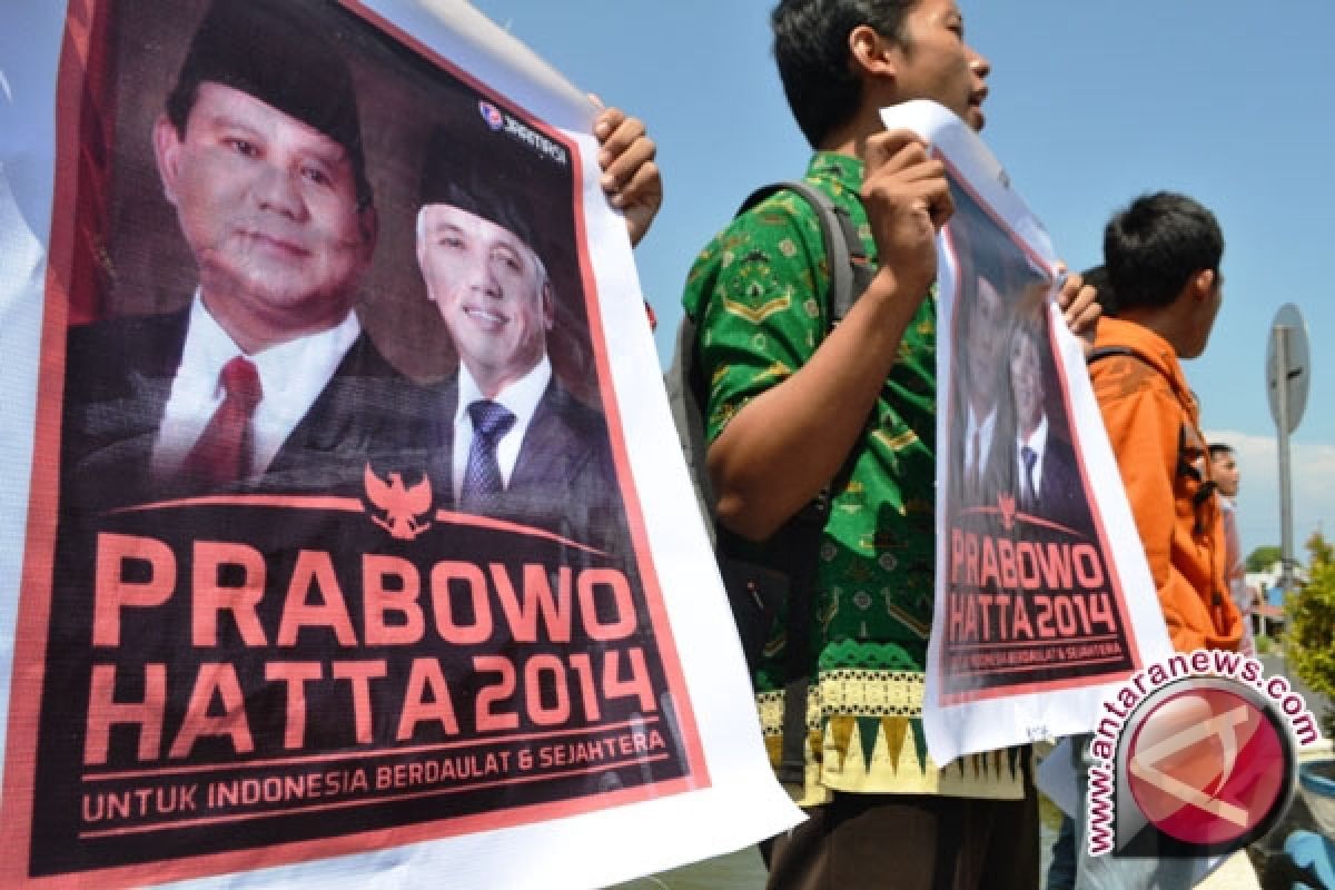 Mahasiswa Beri Mandat Prabowo - Hatta