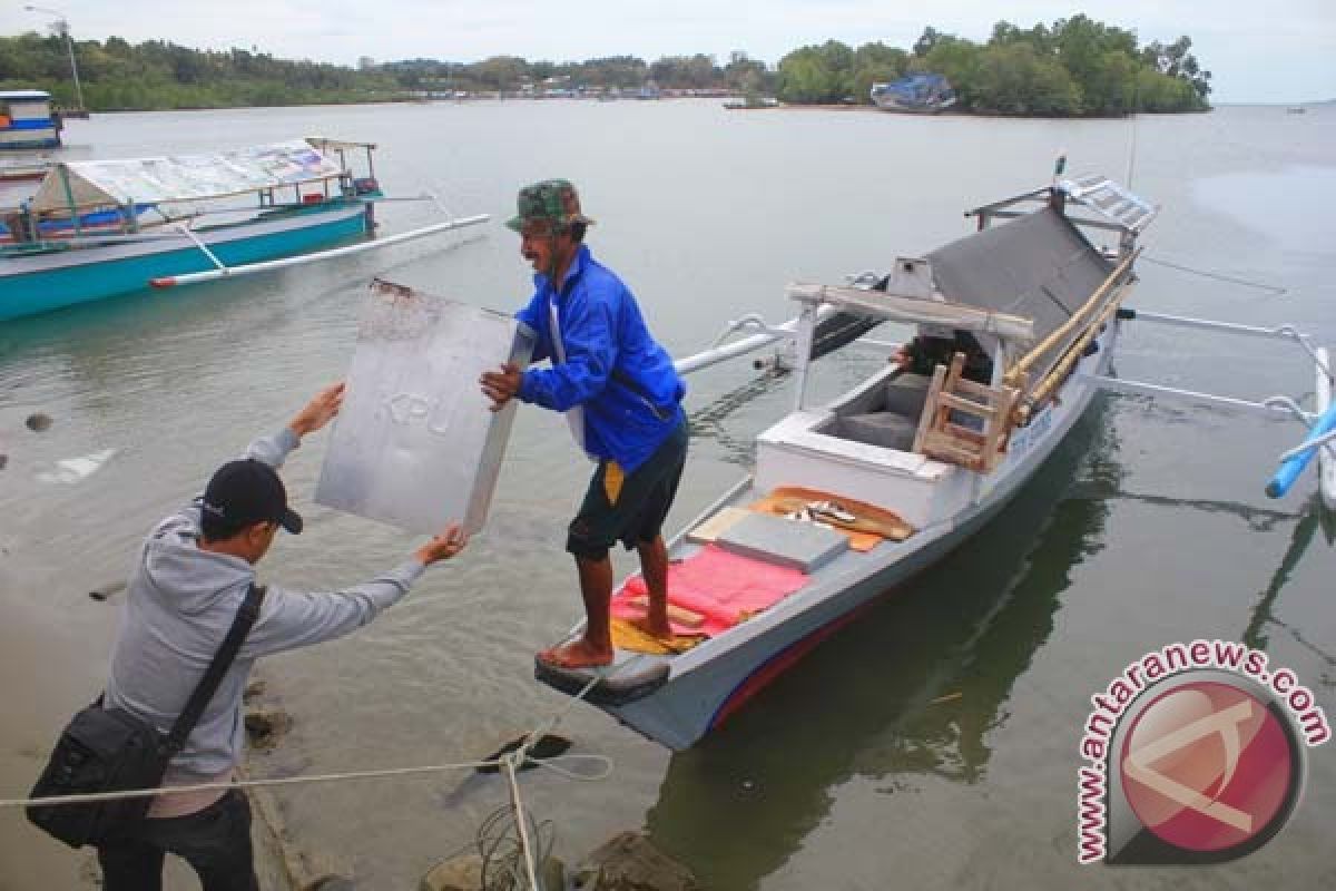 Tambatan perahu di Ponelo Kepulauan Gorontalo Utara ditambah