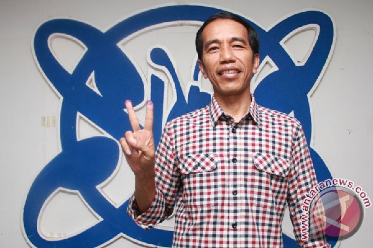 Jokowi kunjungi markas Slank usai nyoblos