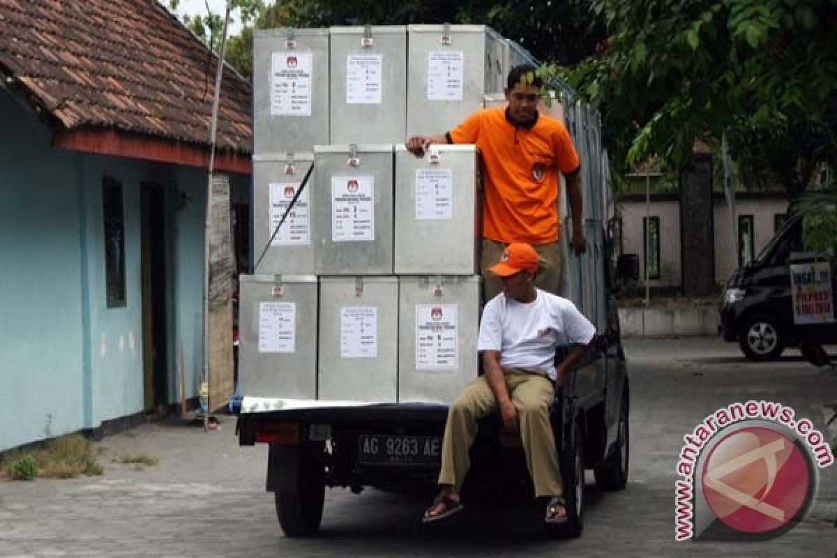 KPU Rejang Lebong terima pengiriman 23 dus surat suara