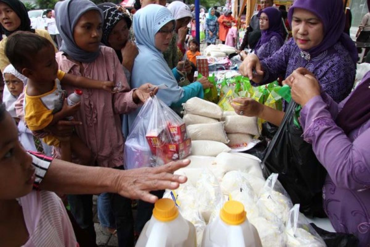 Padang gelar operasi pasar 28 Mei - 4 Juni