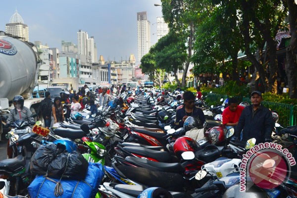 30 lokasi parkir liar di Jakarta segera ditertibkan