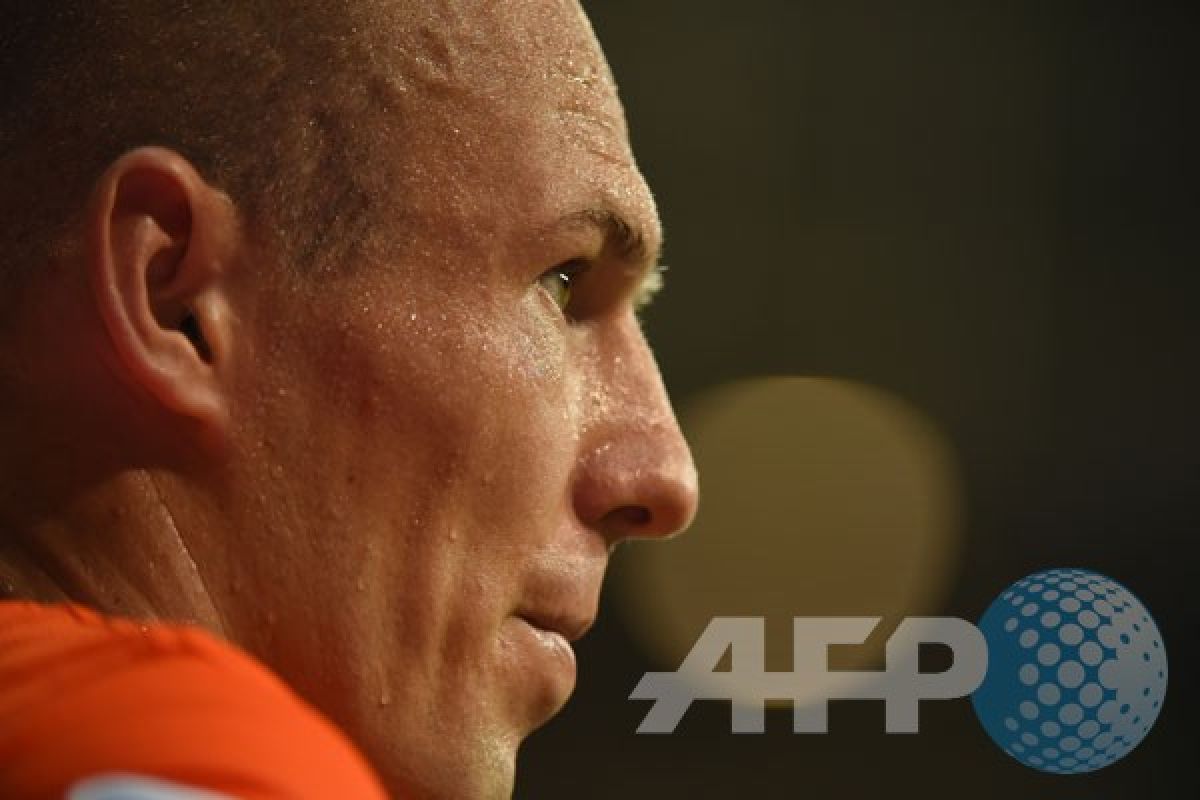 Robben tepis rumor gabung dengan van Gaal di United