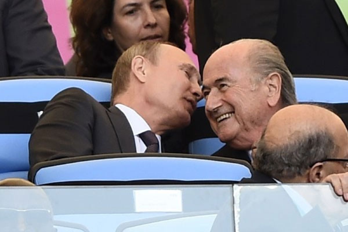 Blatter lakukan kunjungan keluar negeri pertama sejak krisis FIFA