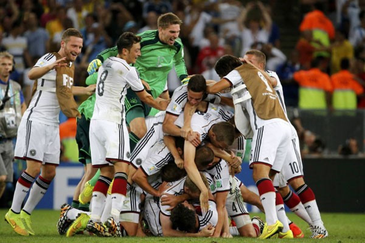 Euro 2016 - Pendukung Jerman yakin timnya kalahkan Italia