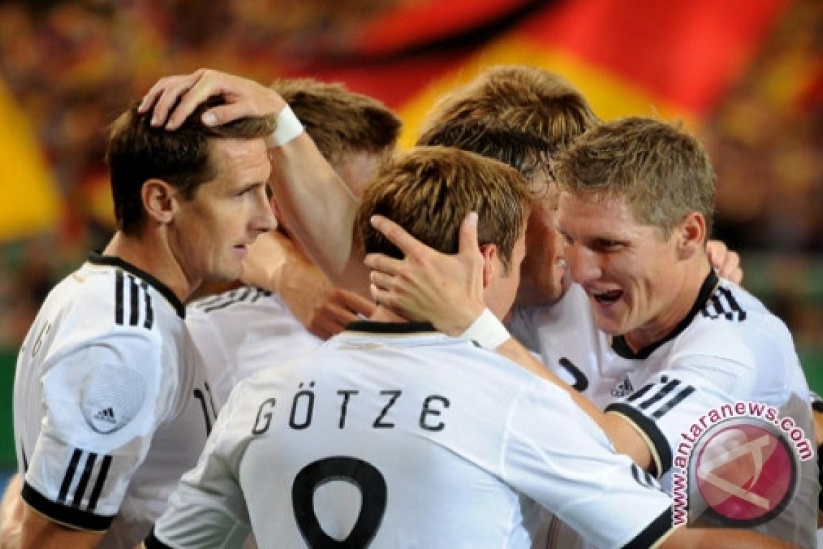 Klose ungkap pesannya ke Goetze