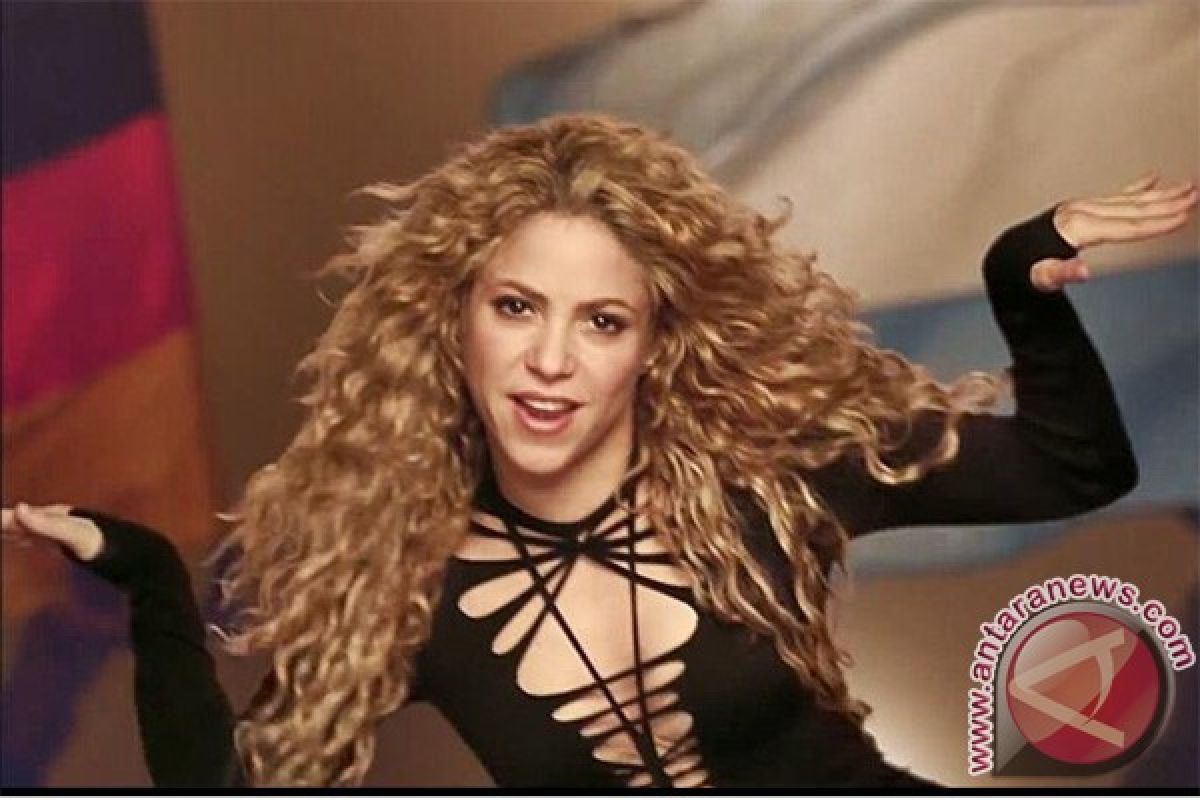 Shakira akan kembali rekam album berbahasa Spanyol