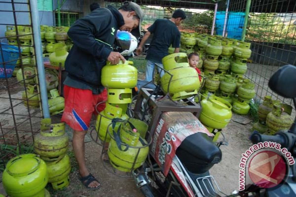 Konsumen elpiji tiga kilogram meningkat 50 persen