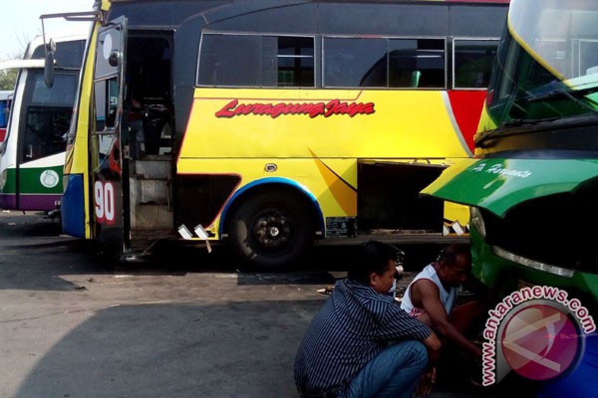 Mulai H-7 Lebaran Pulogadung siapkan 170 bus mudik