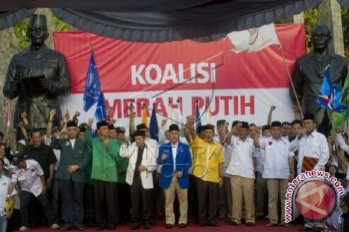Ginandjar: Golkar Dalam Koalisi Permanen Tidak Sah