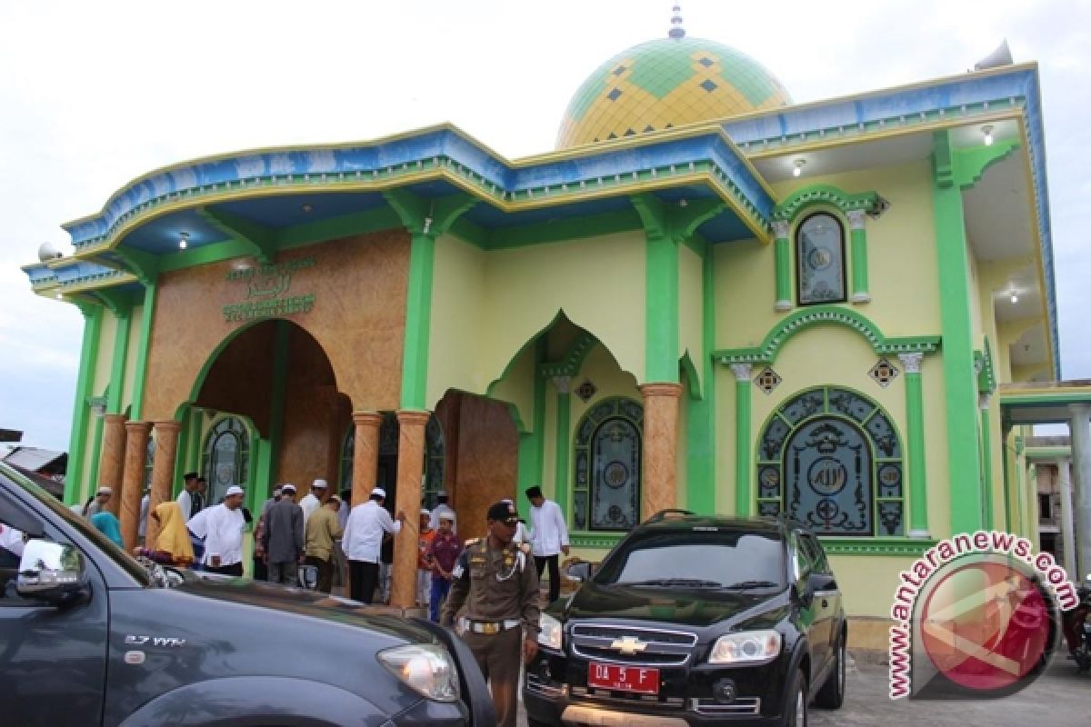 Bupati Kunjungi Masjid-Masjid Besar