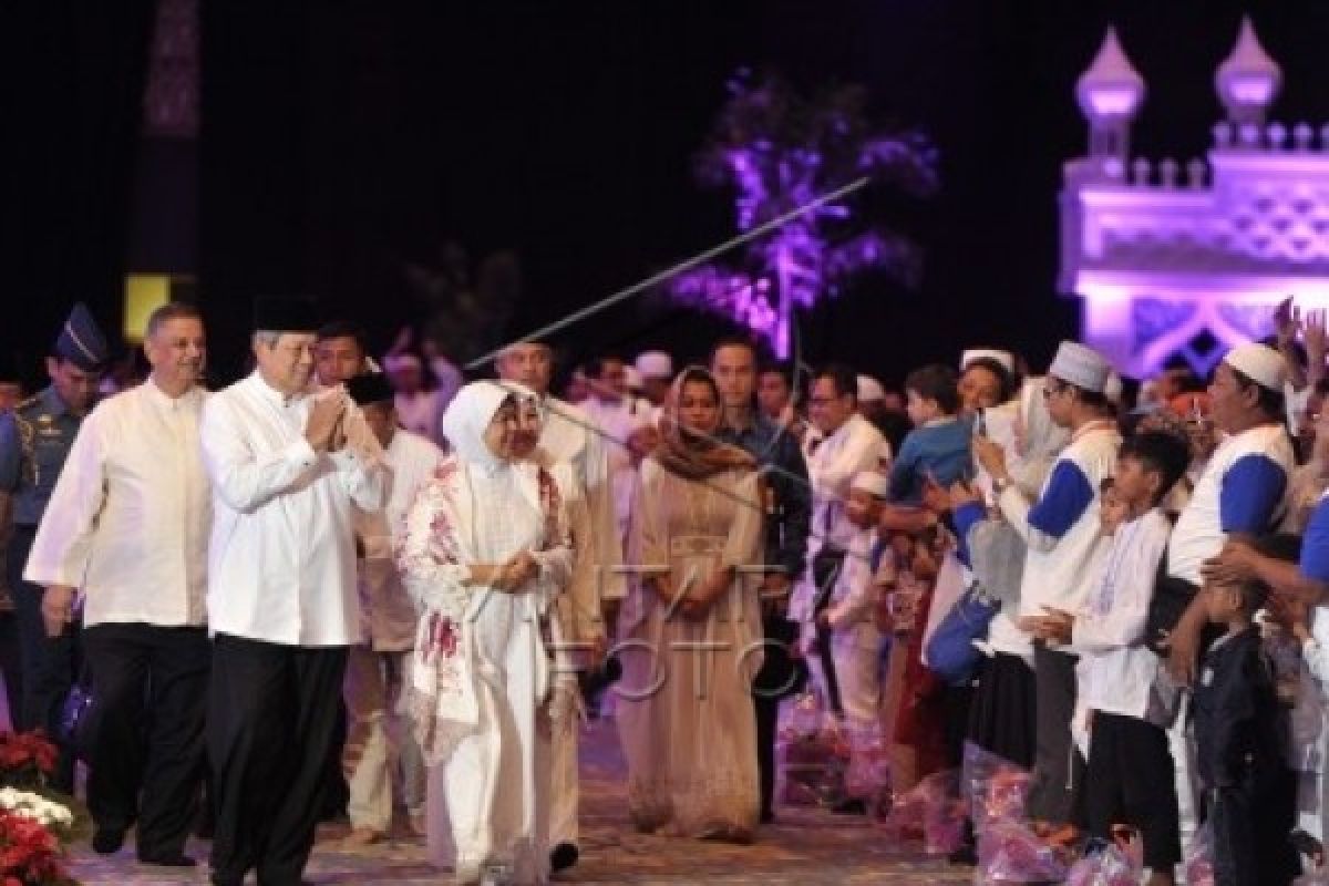 Presiden Buka Puasa Bersama Ribuan Anak Yatim