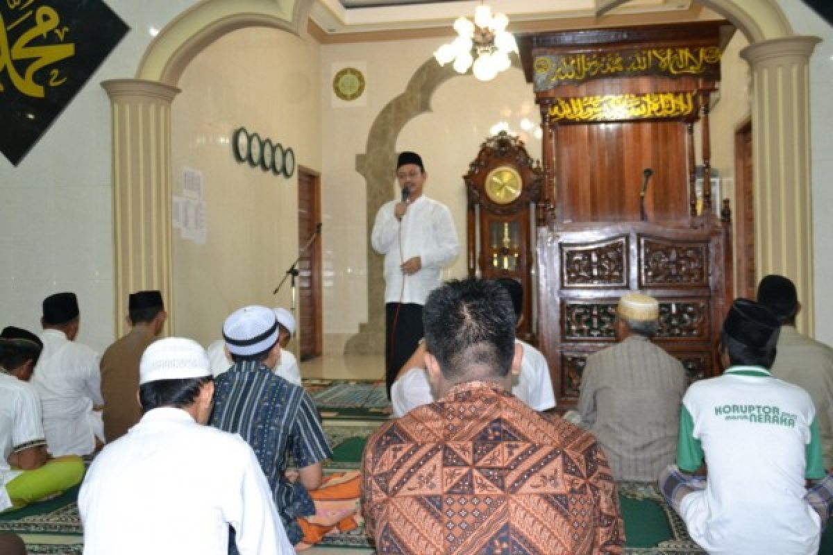 Wakil Wali Kota Pontianak Safari Ramadgan Di Masjid Al Ikhwan