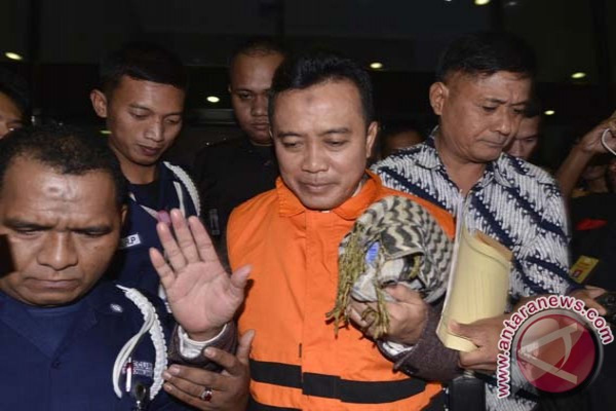 Bupati Karawang bantah peras perusahaan