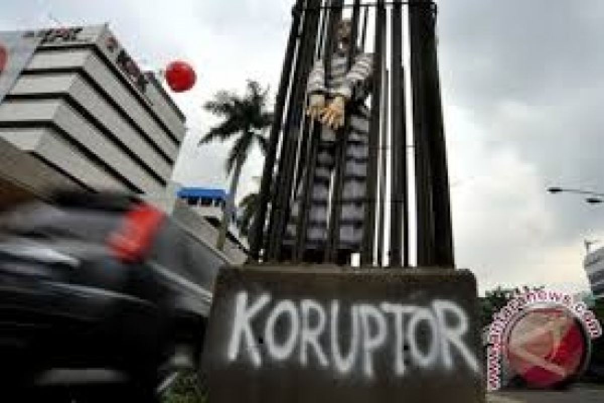 Polisi serahkan berkas tersangka korupsi RSUD Padang ke kejaksaan