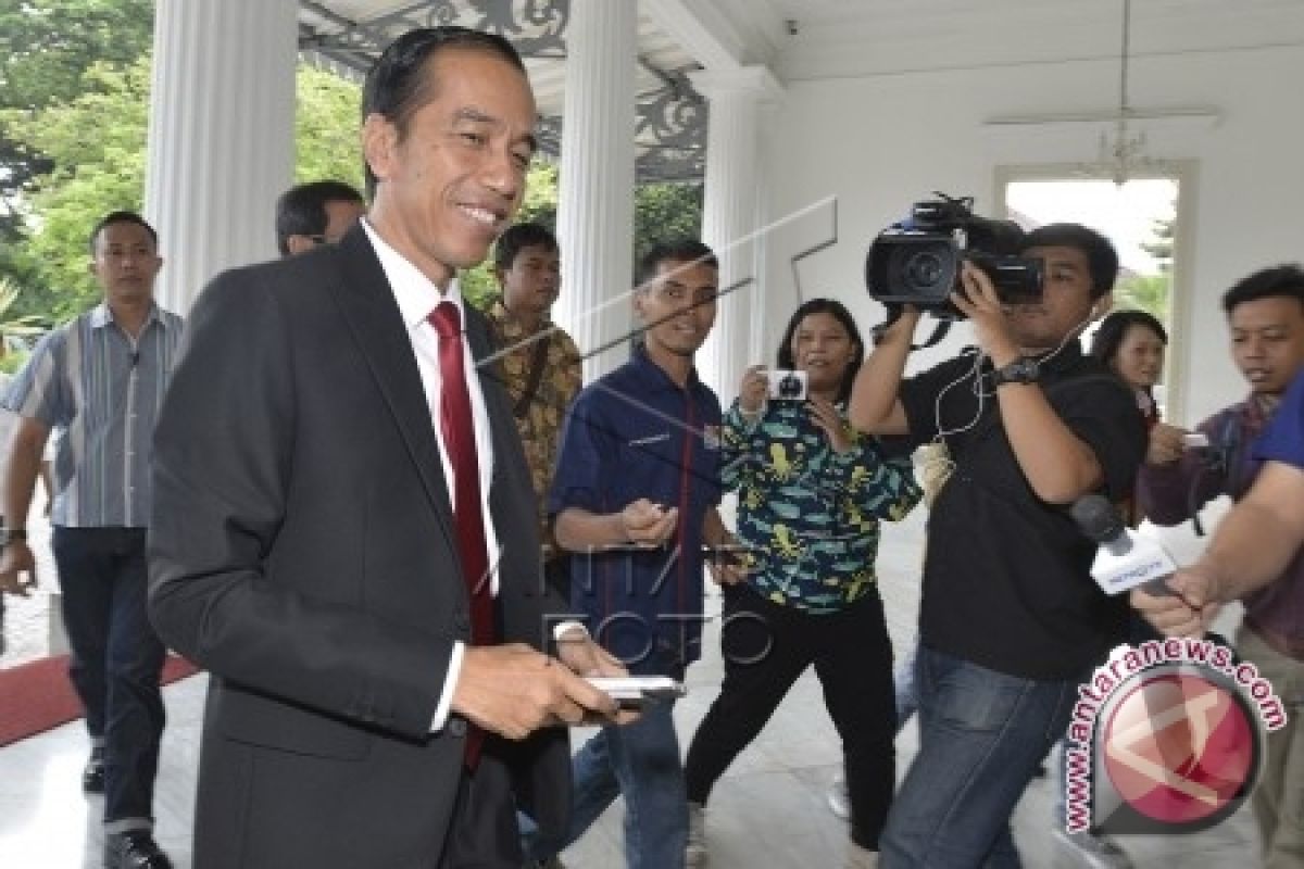 Jokowi kembali berkantor di Balai Kota DKI