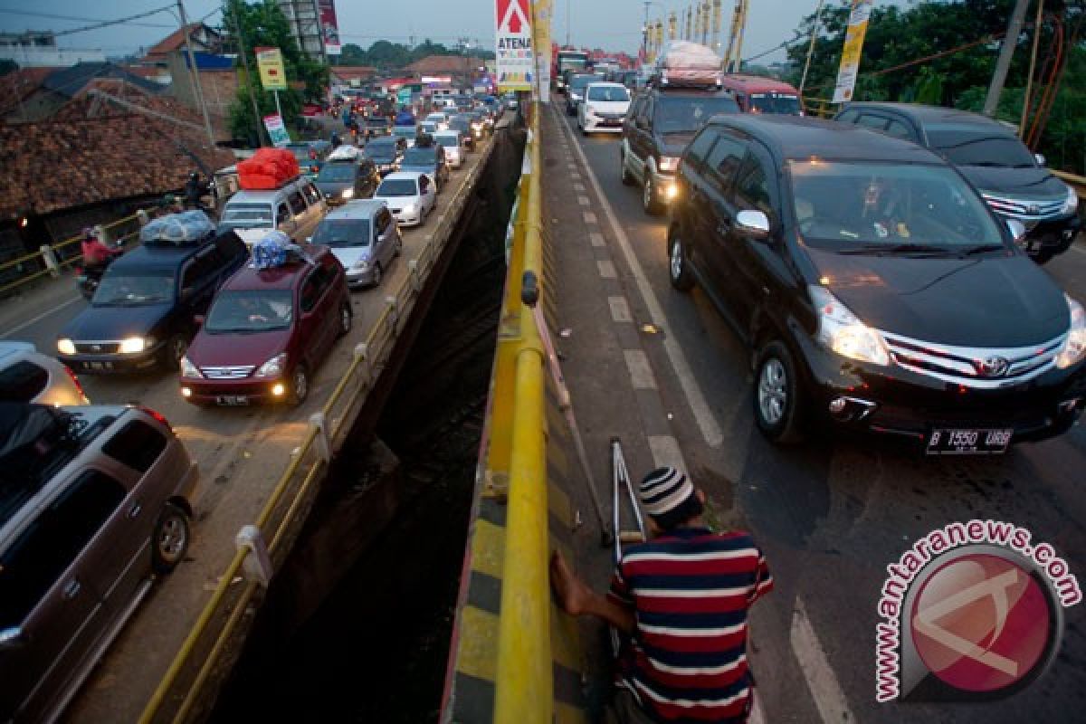 Jalur Yogyakarta-Semarang lancar