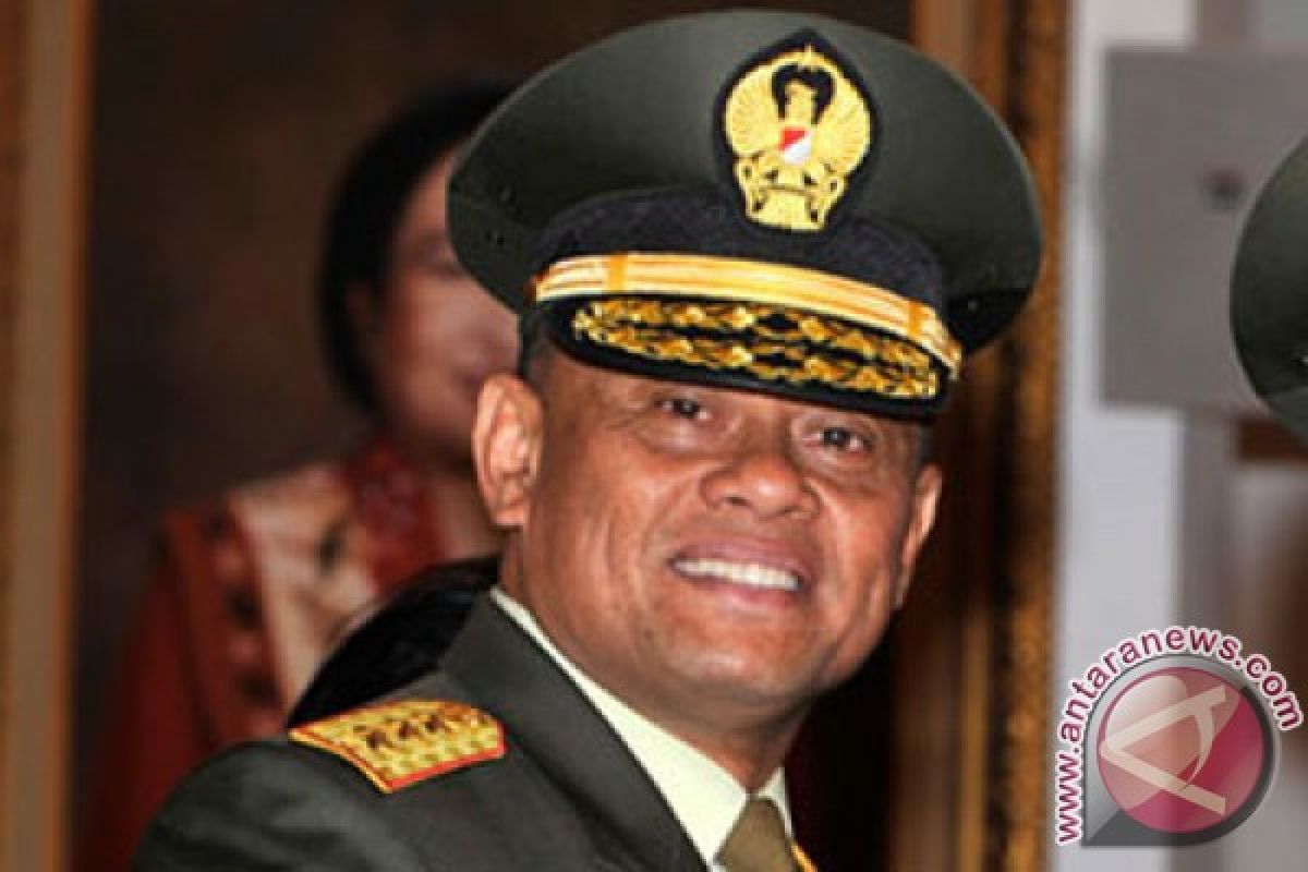 President inaugurates Gatot Nurmantyo as army chief of staff