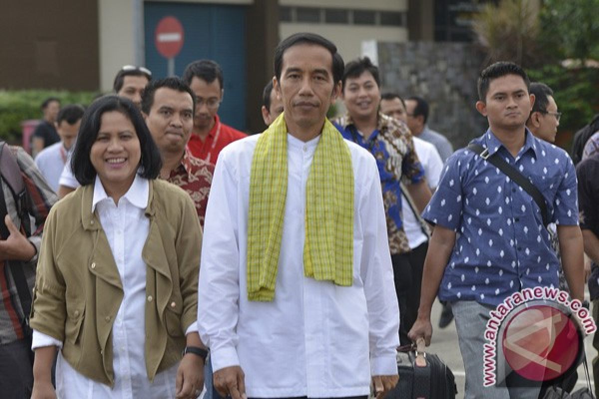 Jokowi gelar open house di kampung halaman