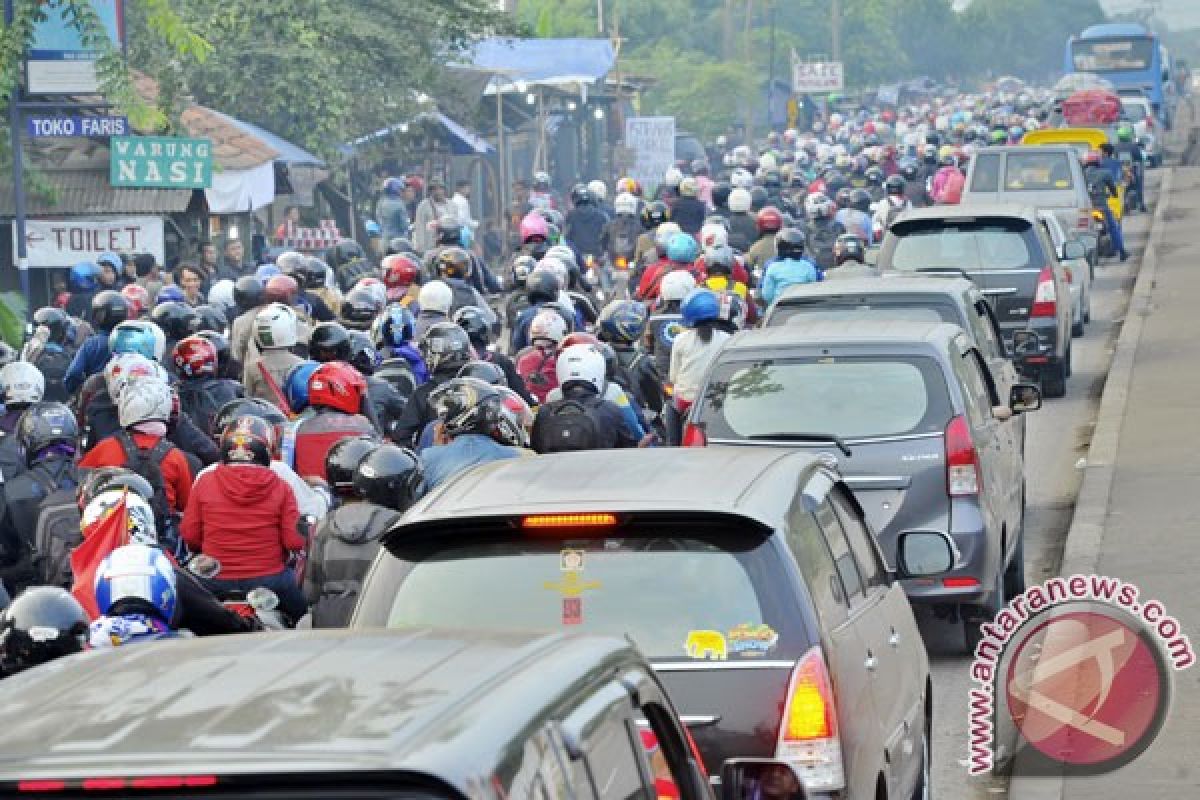 Cikopo--simpang Jomin masih padat