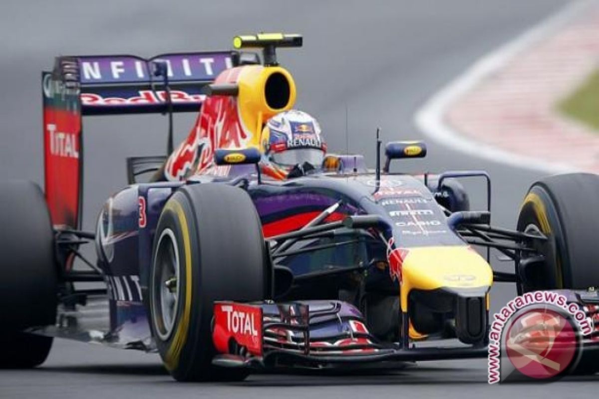 Ricciardo Patahkan Dominasi Mercedes di Hungaria